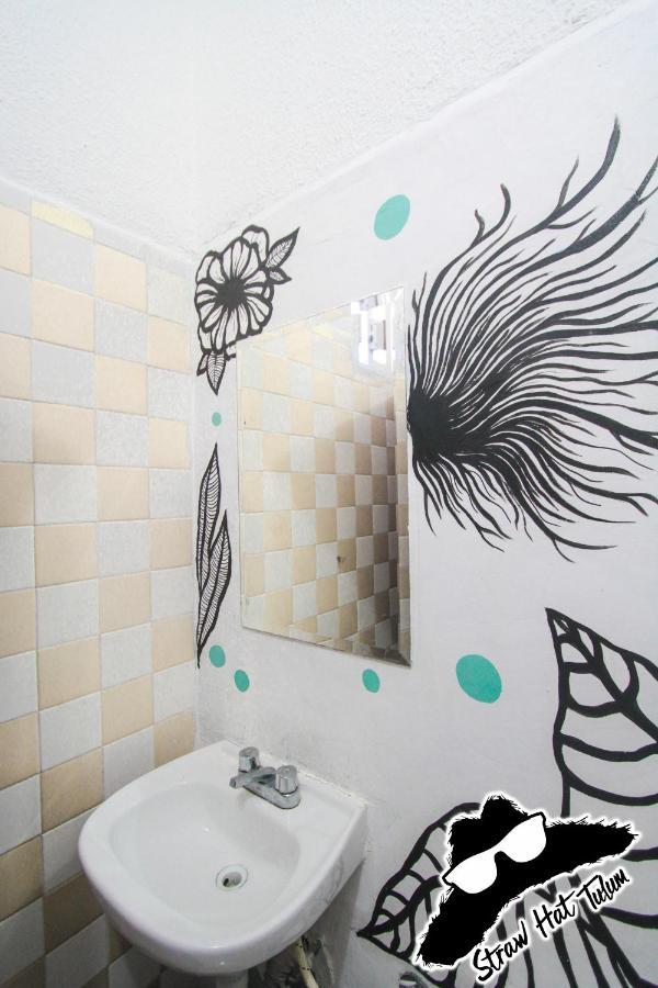 Straw Hat Hostel & Rooftop Bar Tulum Exterior foto