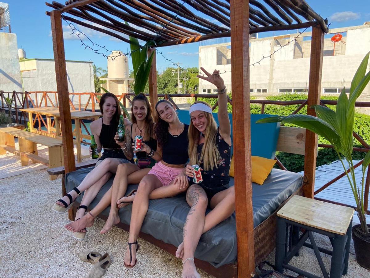 Straw Hat Hostel & Rooftop Bar Tulum Exterior foto
